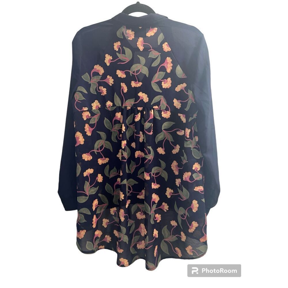 ✨Anthropologie Maeve Ira Navy Blue Pleat Front Floral Hi Low Button Sz 8 Blouse✨ - Picture 7 of 14